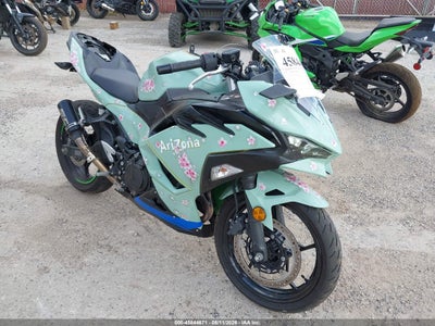 ML5EXGH10SD****** · 2025 KAWASAKI EX500 H
