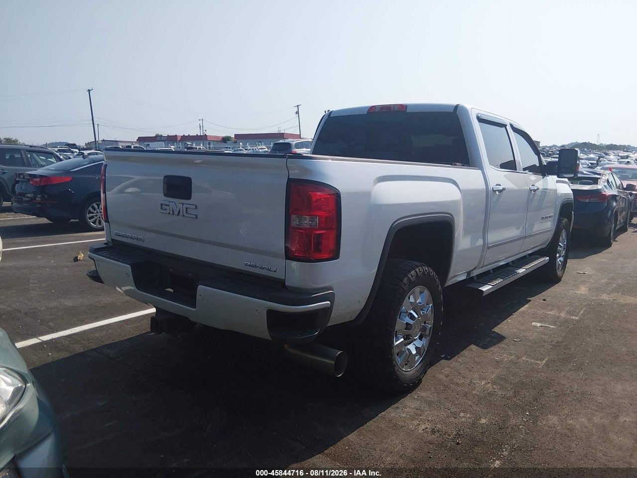 2018 GMC SIERRA 2500HD DENALI · 4/10