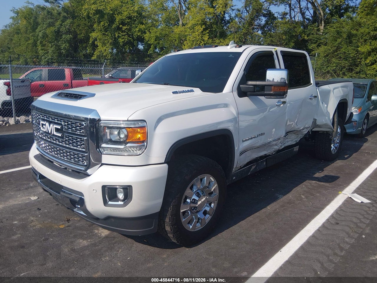 2018 GMC SIERRA 2500HD DENALI · 2/10