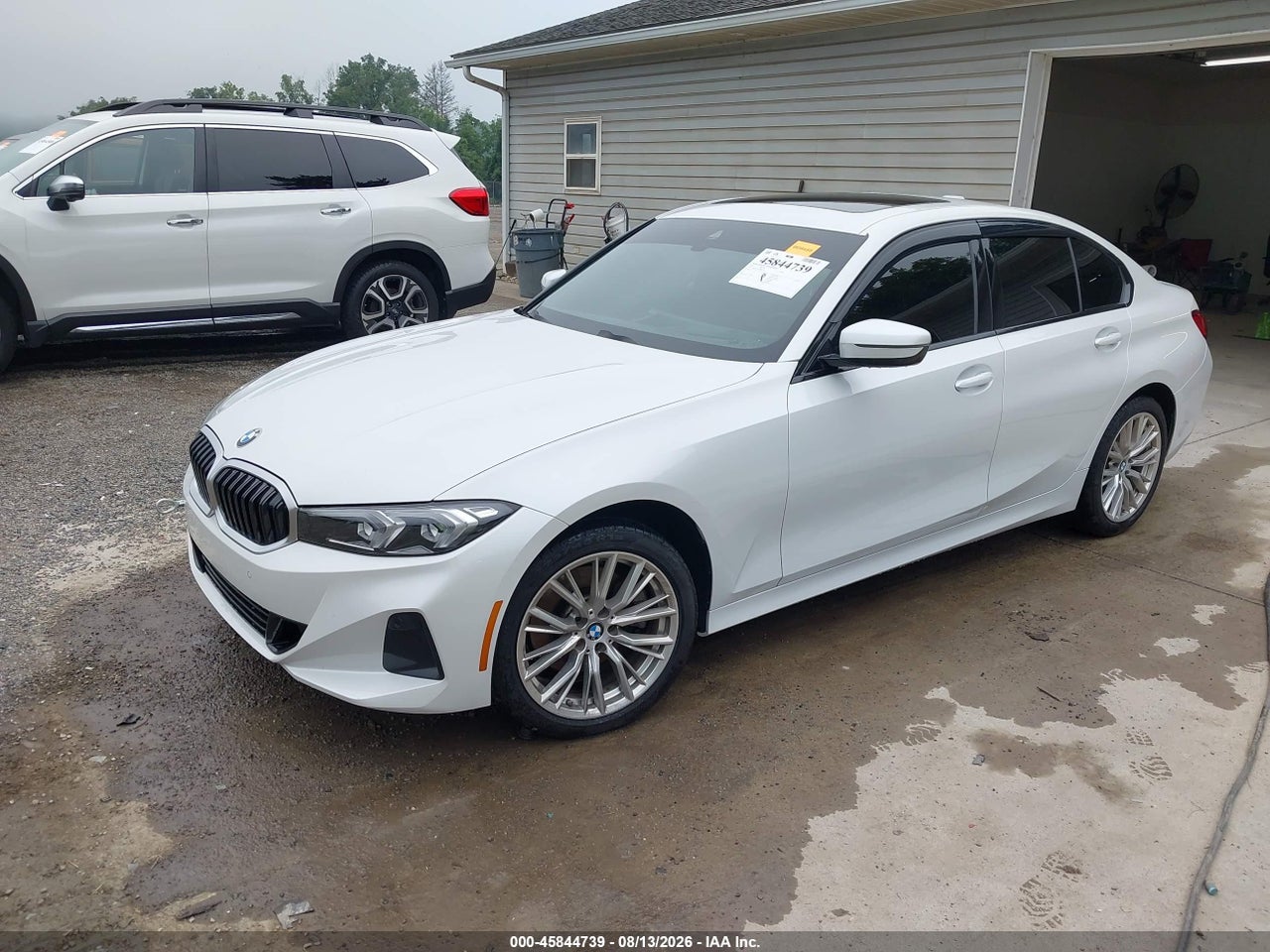 2023 BMW 330I XDRIVE · 2/11