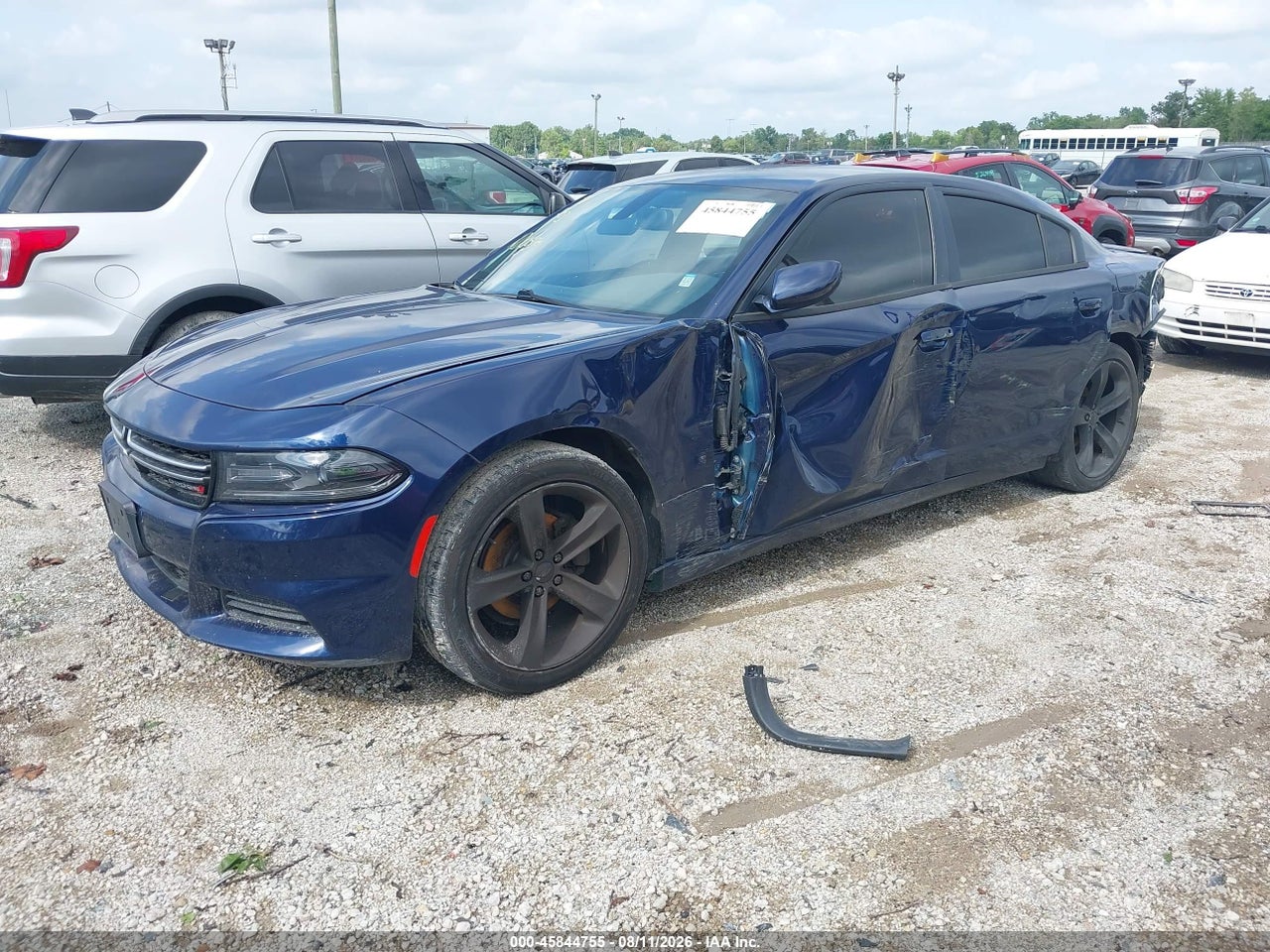 2017 DODGE CHARGER SE RWD · 2/10