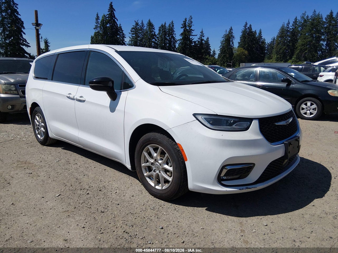 2C4RC1BGXSR****** · 2025 CHRYSLER PACIFICA SELECT