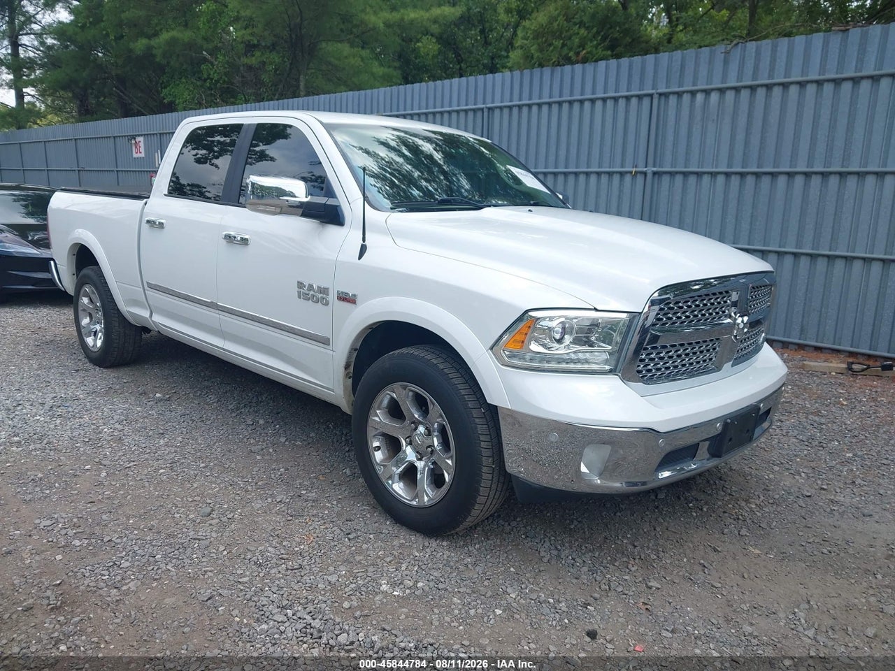 1C6RR7VT6HS****** · 2017 RAM 1500 LARAMIE  4X4 6'4 BOX
