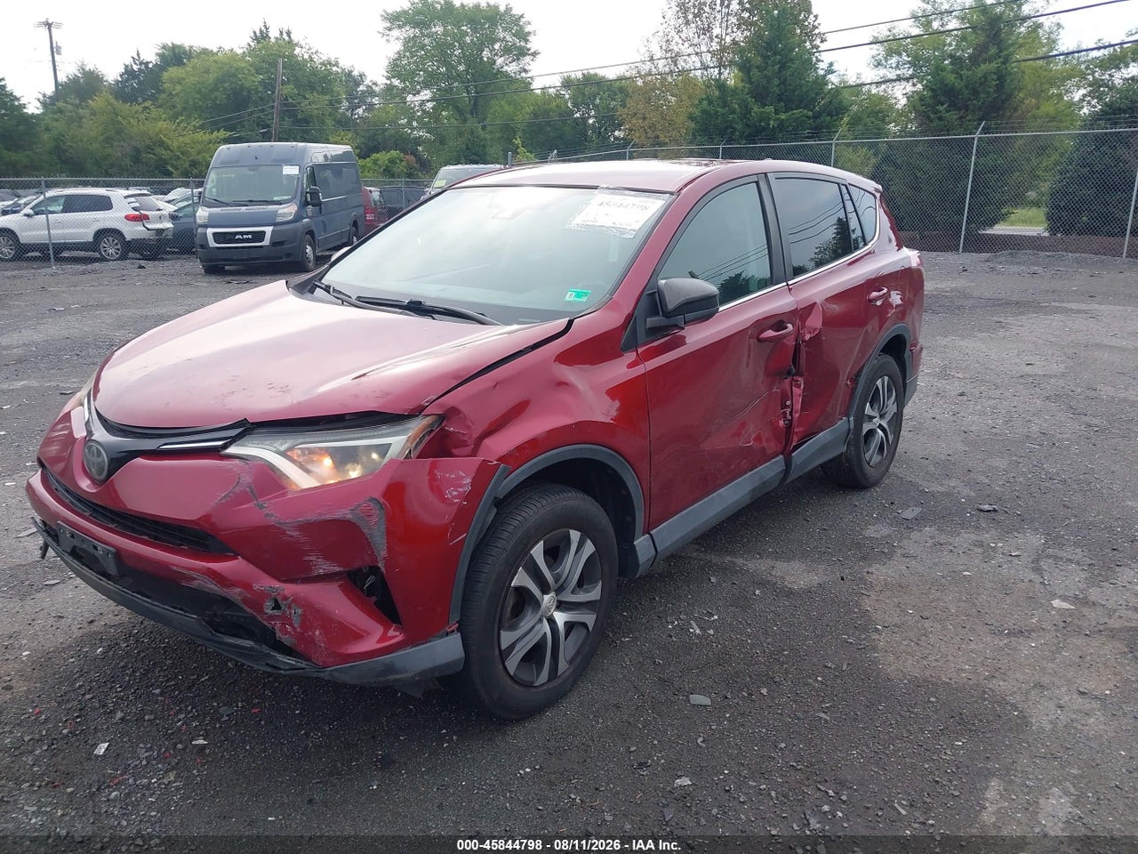 2018 TOYOTA RAV4 LE · 2/11