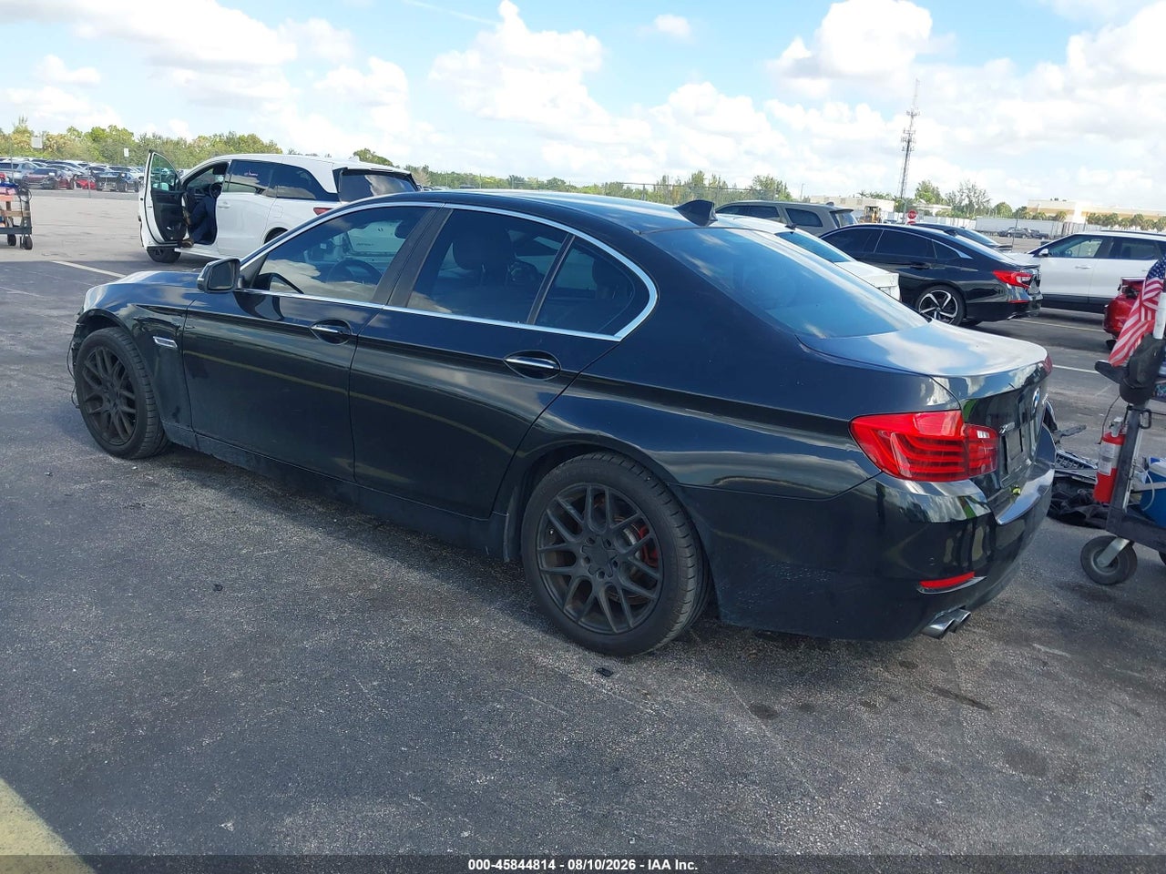 2015 BMW 528I XDRIVE · 3/11