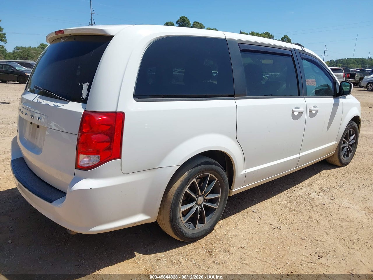 2018 DODGE GRAND CARAVAN SE PLUS · 4/11