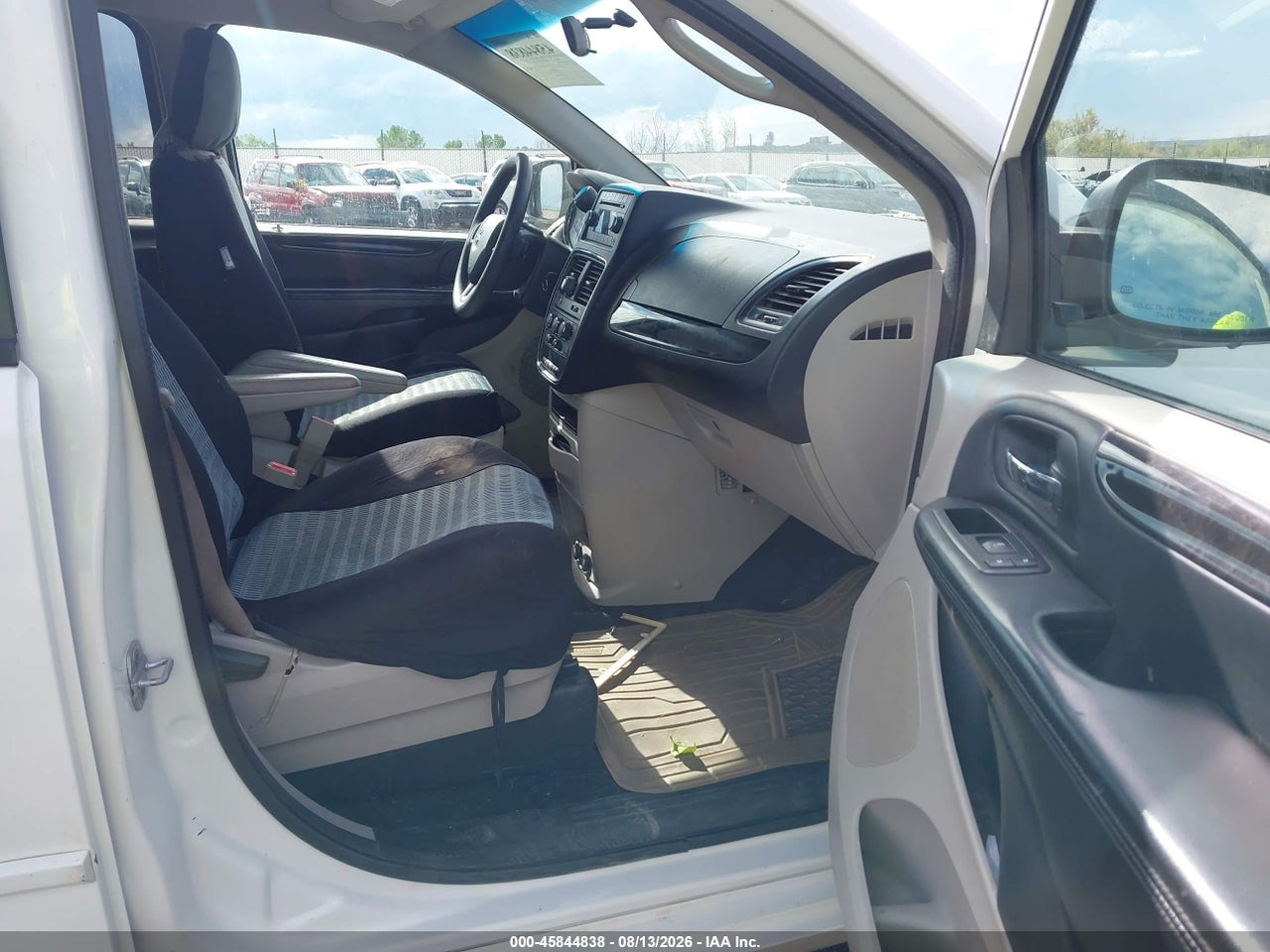 2012 DODGE GRAND CARAVAN SE/AVP · 5/11