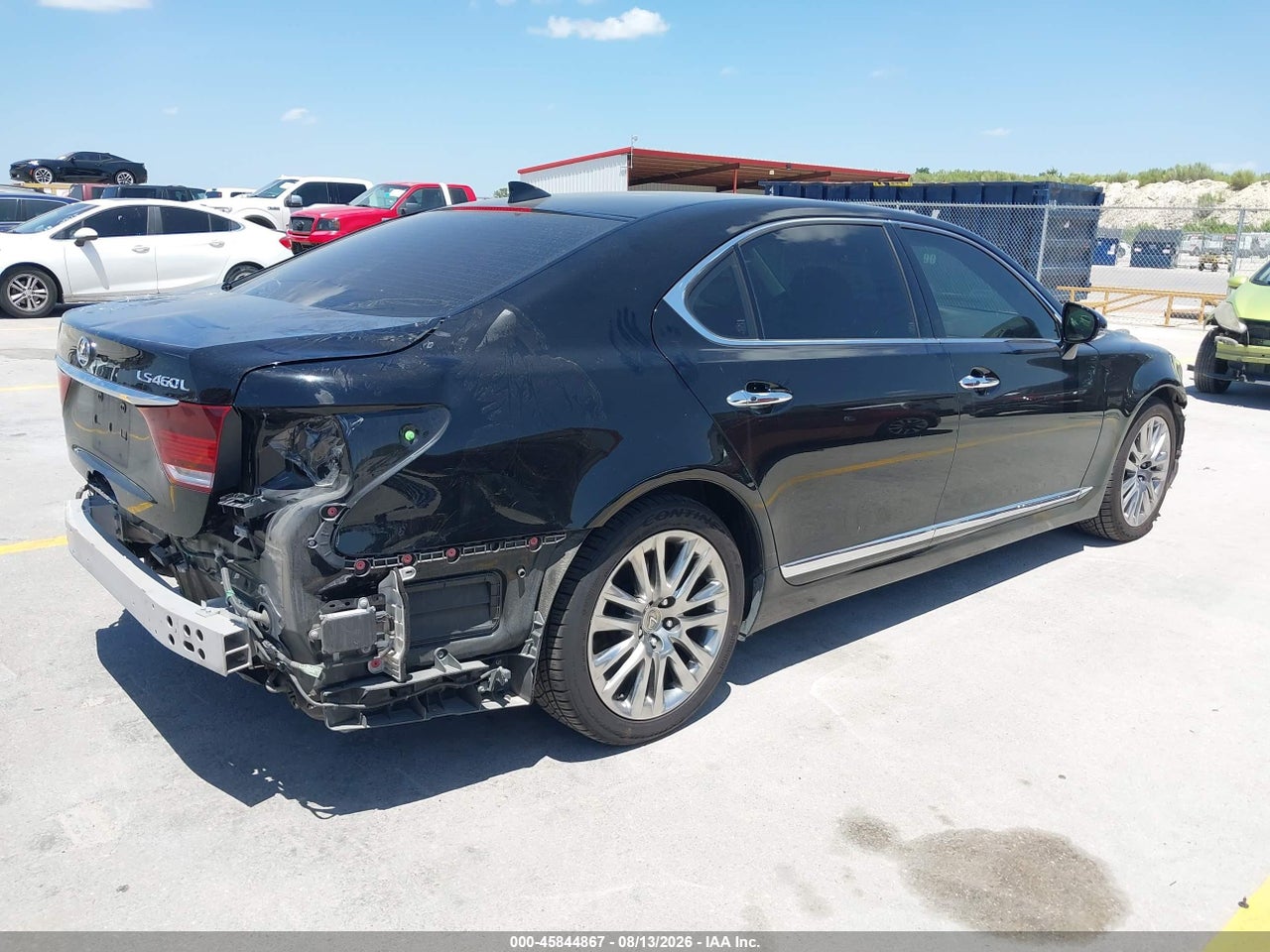 2017 LEXUS LS 460 L · 4/11