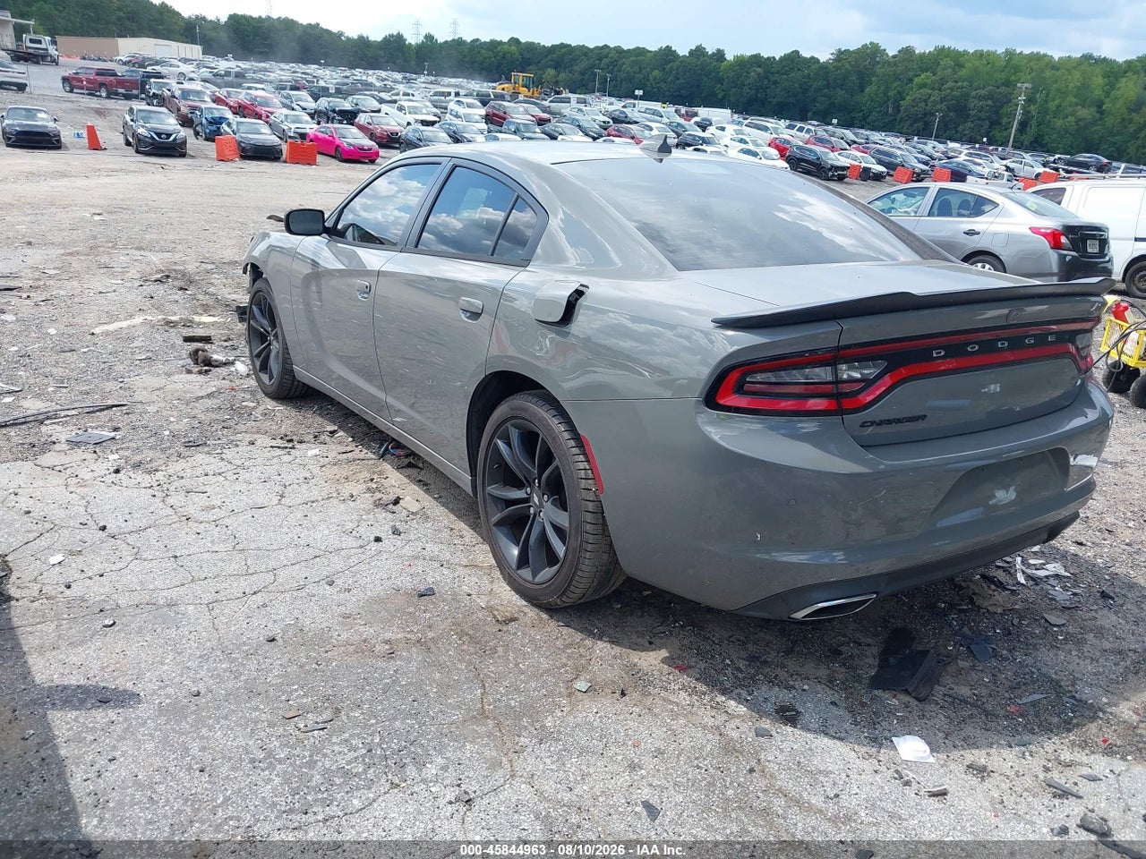 2017 DODGE CHARGER SXT RWD · 3/10