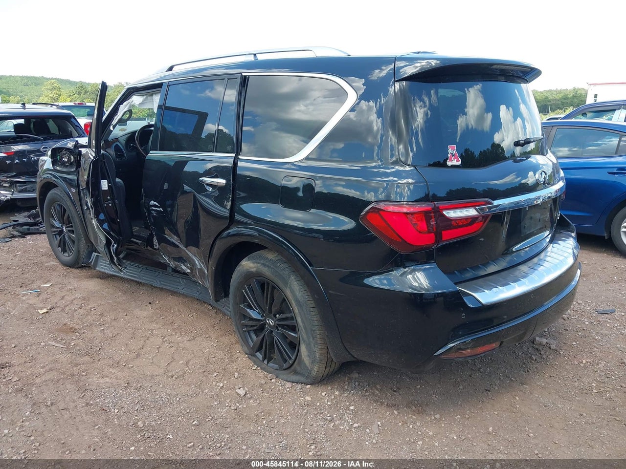 2019 INFINITI QX80 LUXE · 3/11