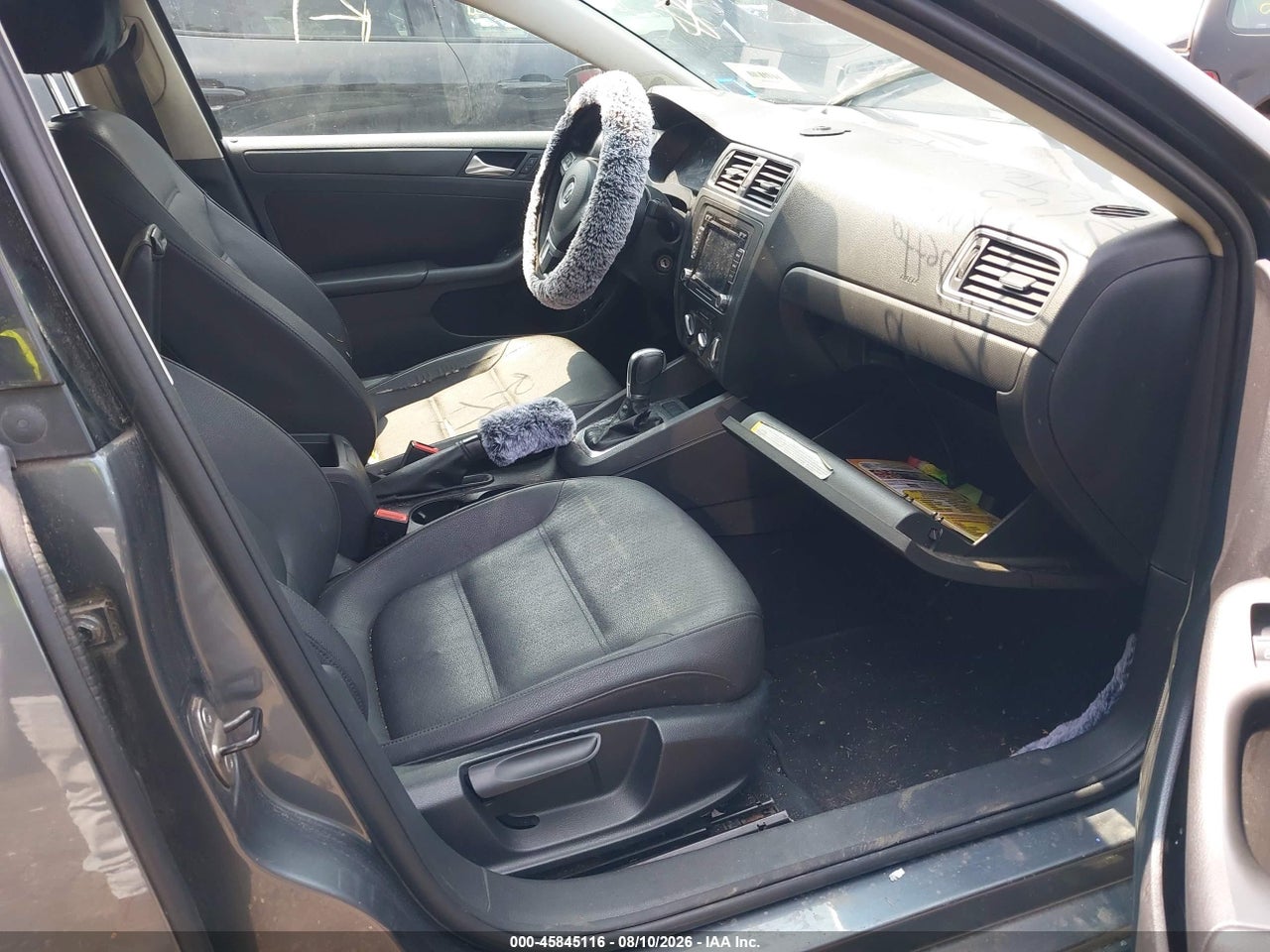 2011 VOLKSWAGEN JETTA 2.5L SE · 5/10