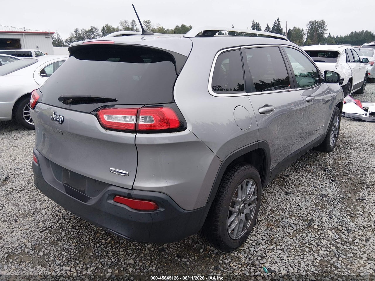 2015 JEEP CHEROKEE LATITUDE · 4/11