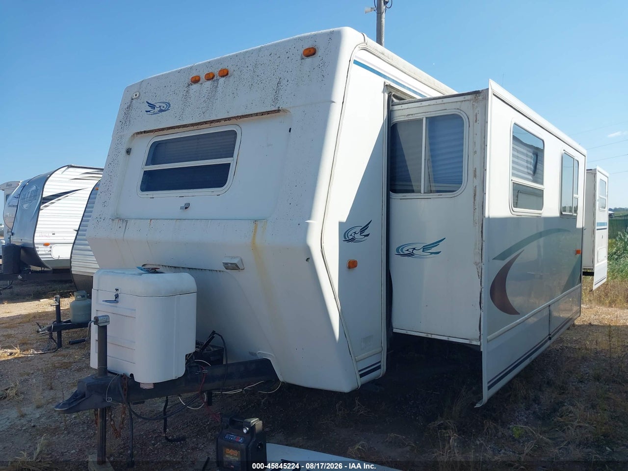 1UJBJ02R7Y1****** · 2000 JAYCO DESIGNER · 2/11
