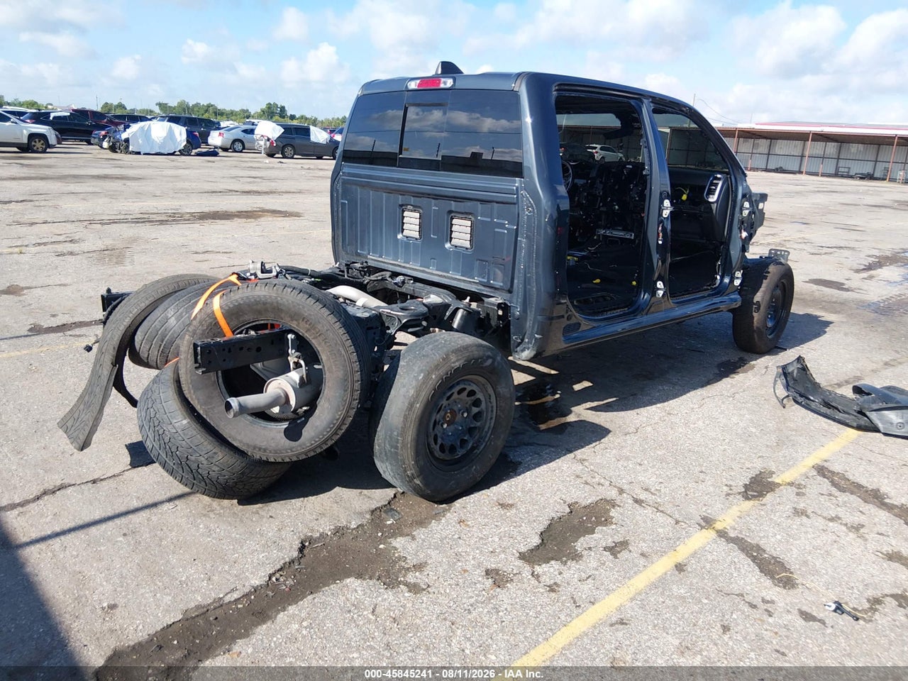2025 RAM 1500 · 4/11