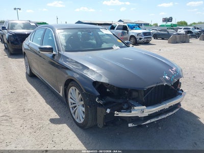 WBA7E2C57KB****** · 2019 BMW 740I