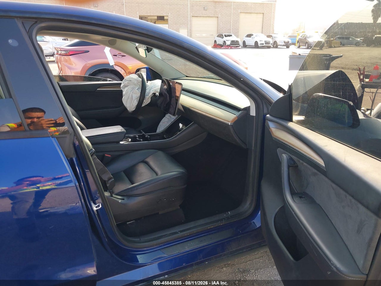 2020 TESLA MODEL Y LONG RANGE DUAL MOTOR ALL-WHEEL DRIVE · 5/9