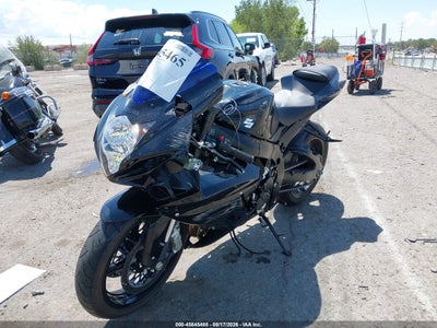 JS1GN7FAXL7****** · 2020 SUZUKI GSX-R600
