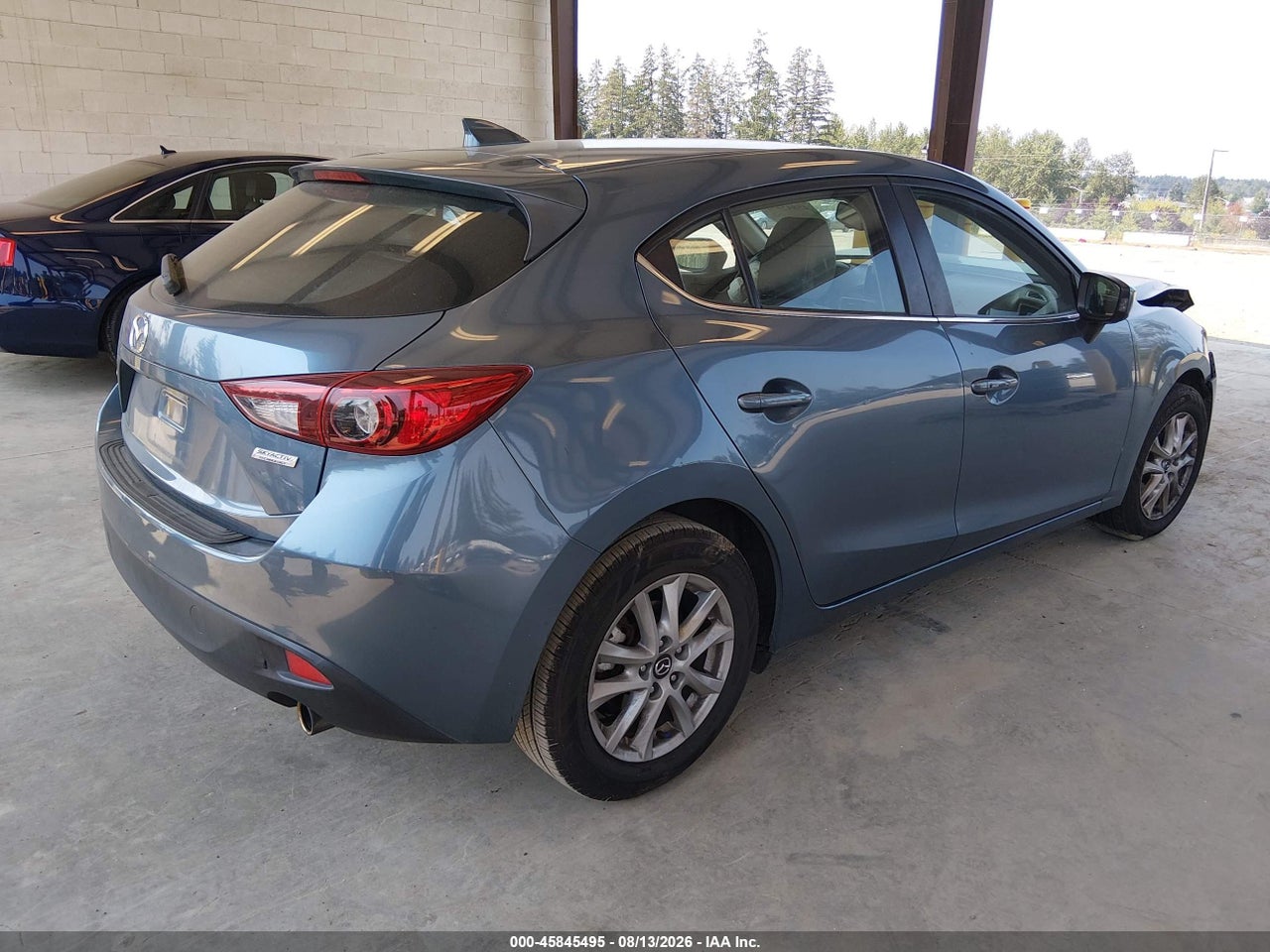 2016 MAZDA MAZDA3 I TOURING · 4/10