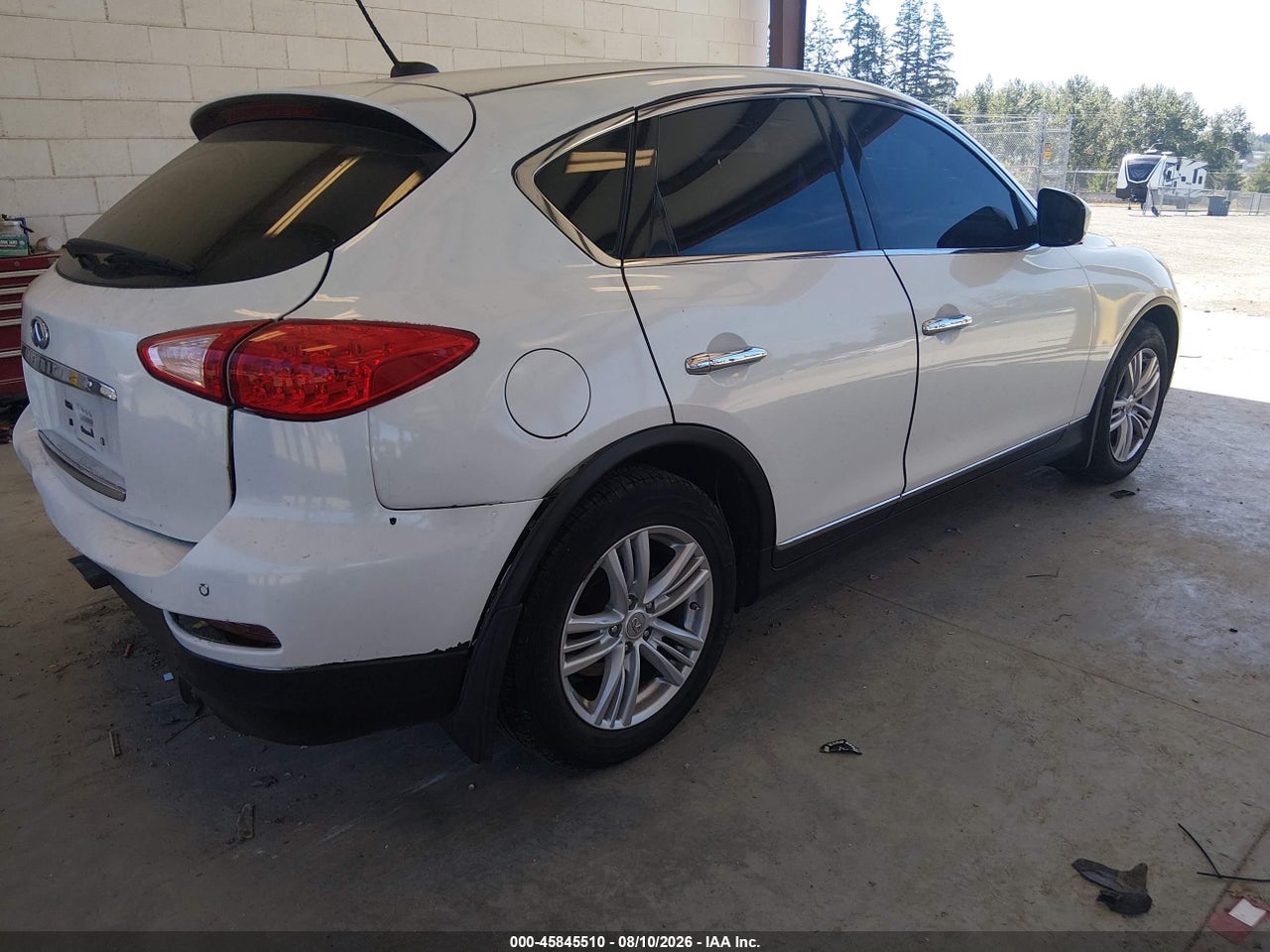 2010 INFINITI EX35 JOURNEY · 4/11