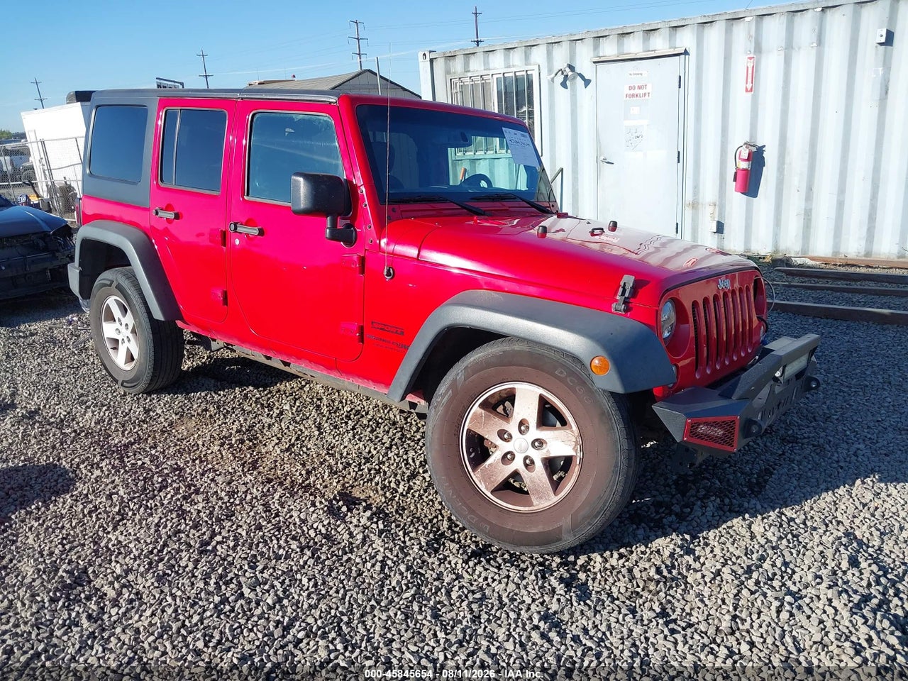1C4BJWDG5JL****** · 2018 JEEP WRANGLER JK UNLIMITED SPORT S 4X4