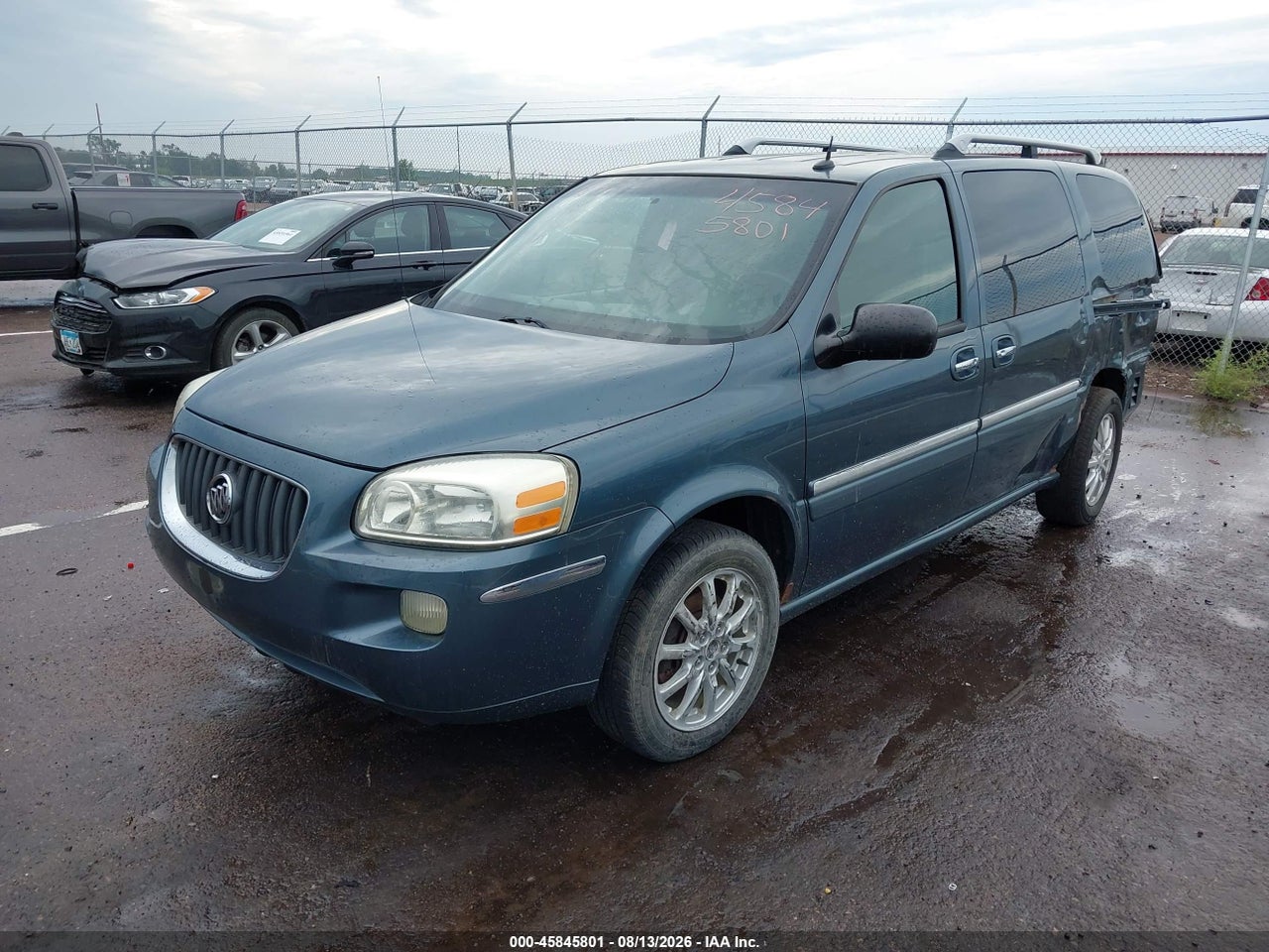 2005 BUICK TERRAZA CXL · 2/11