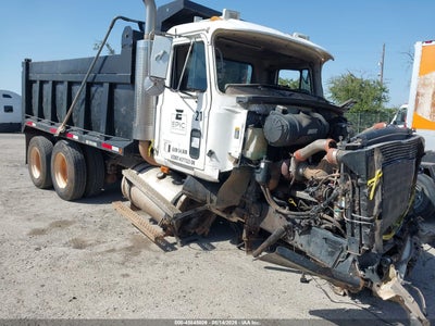 2001 MACK 600 CH600