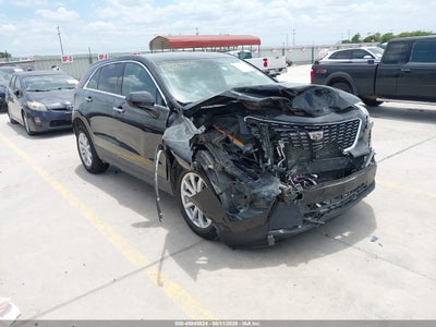 1GYAZAR46NF****** · 2022 CADILLAC XT4 FWD LUXURY