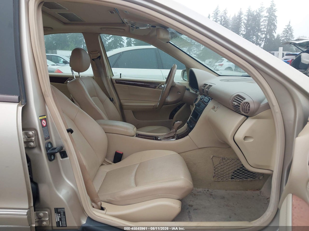 2001 MERCEDES-BENZ C 320   · 5/11