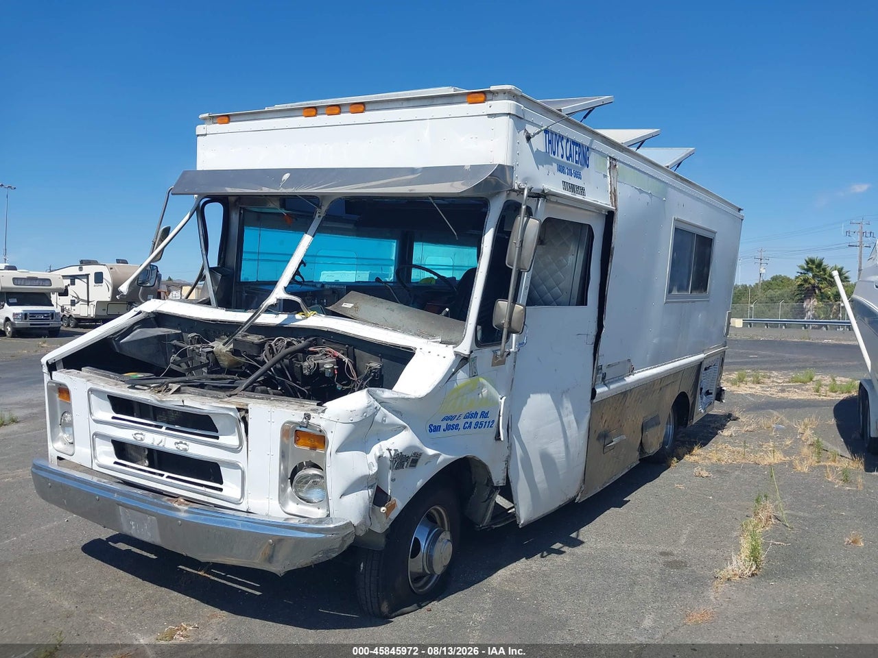 1987 GMC VALUE VAN P3500 · 2/4