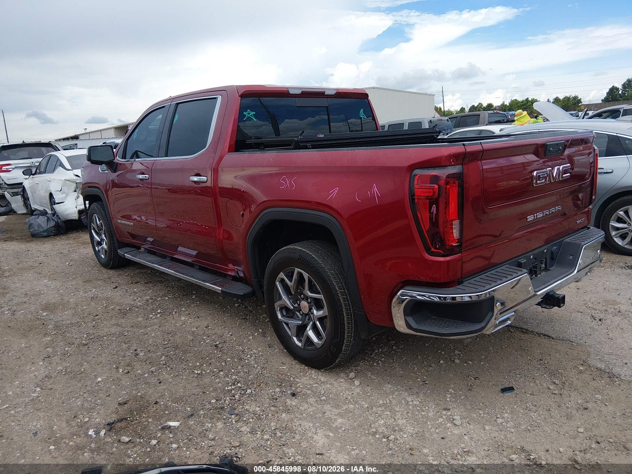 2024 GMC SIERRA 1500 2WD  SHORT BOX SLT · 3/11