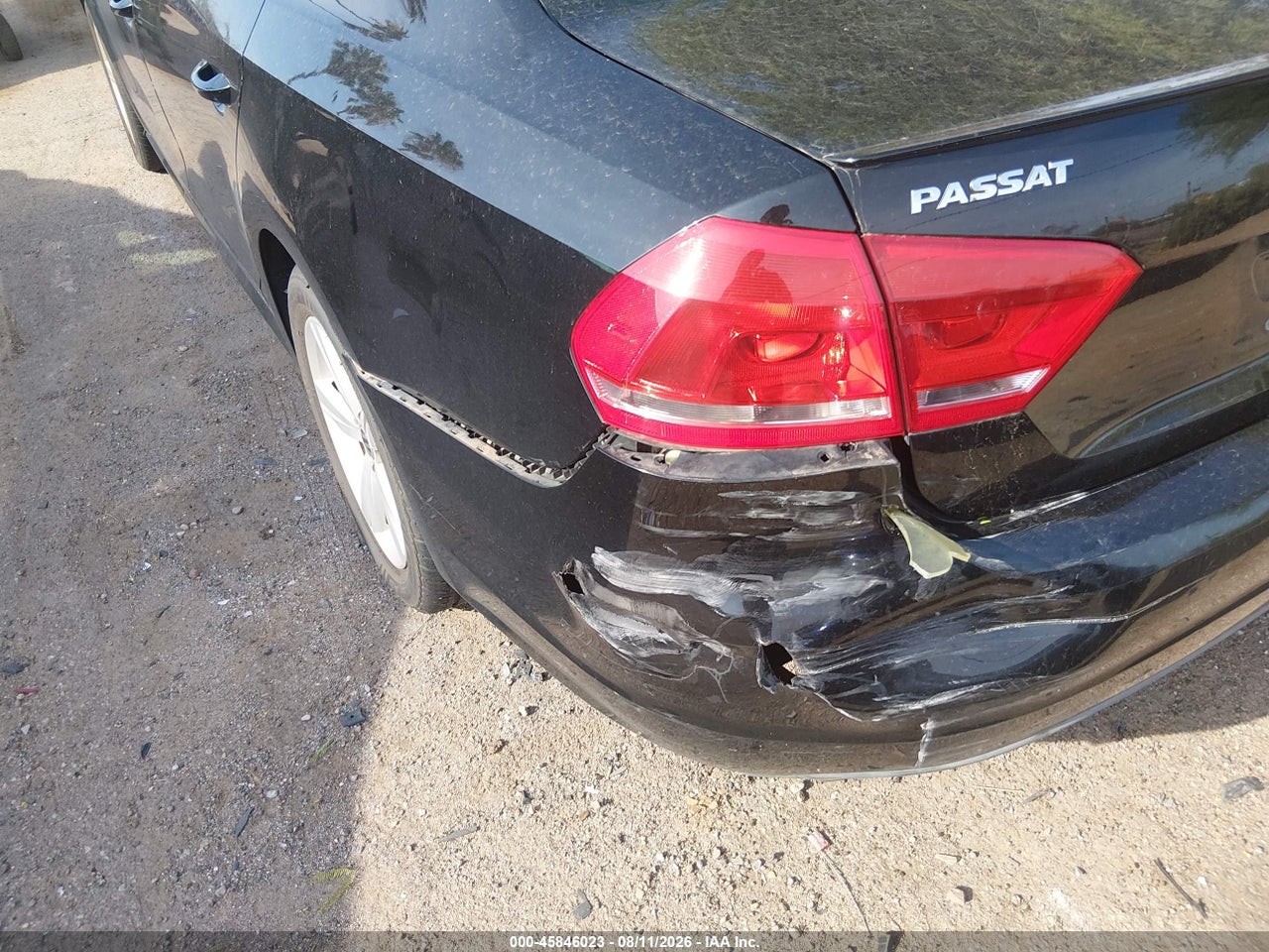 2013 VOLKSWAGEN PASSAT 2.5L SE · 6/11