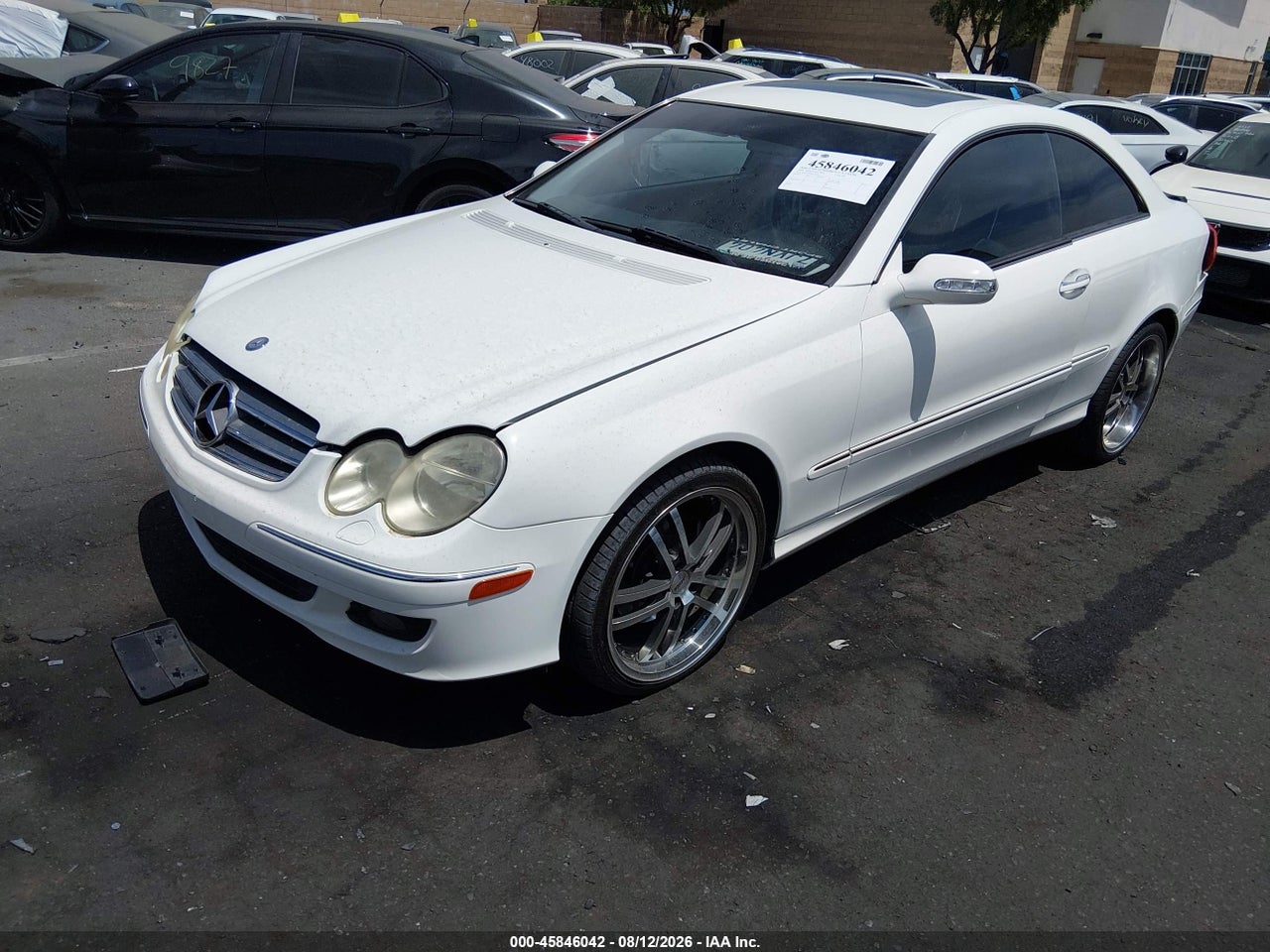2006 MERCEDES-BENZ CLK 350   · 2/11