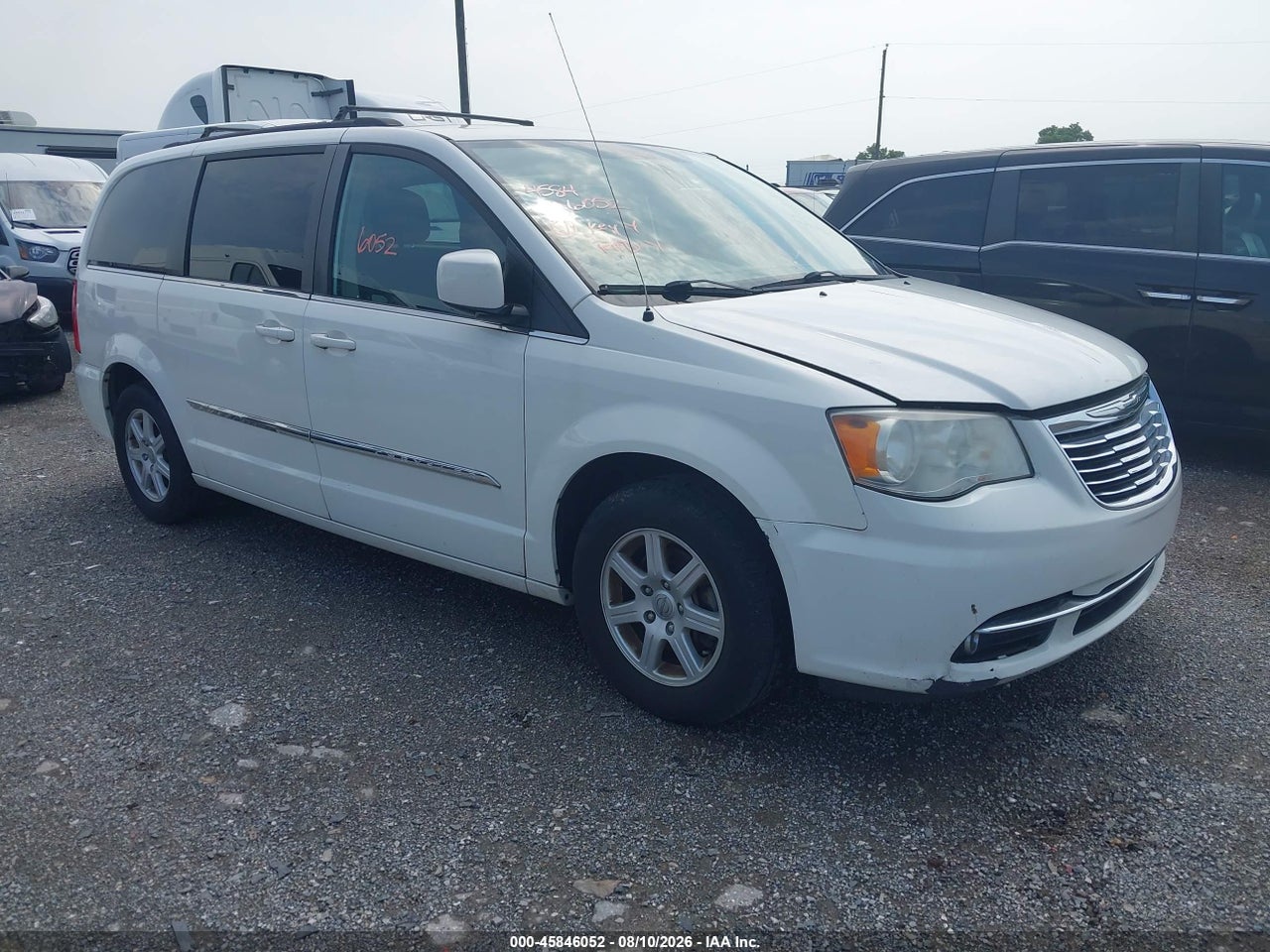 2A4RR5DG7BR****** · 2011 CHRYSLER TOWN &amp; COUNTRY TOURING