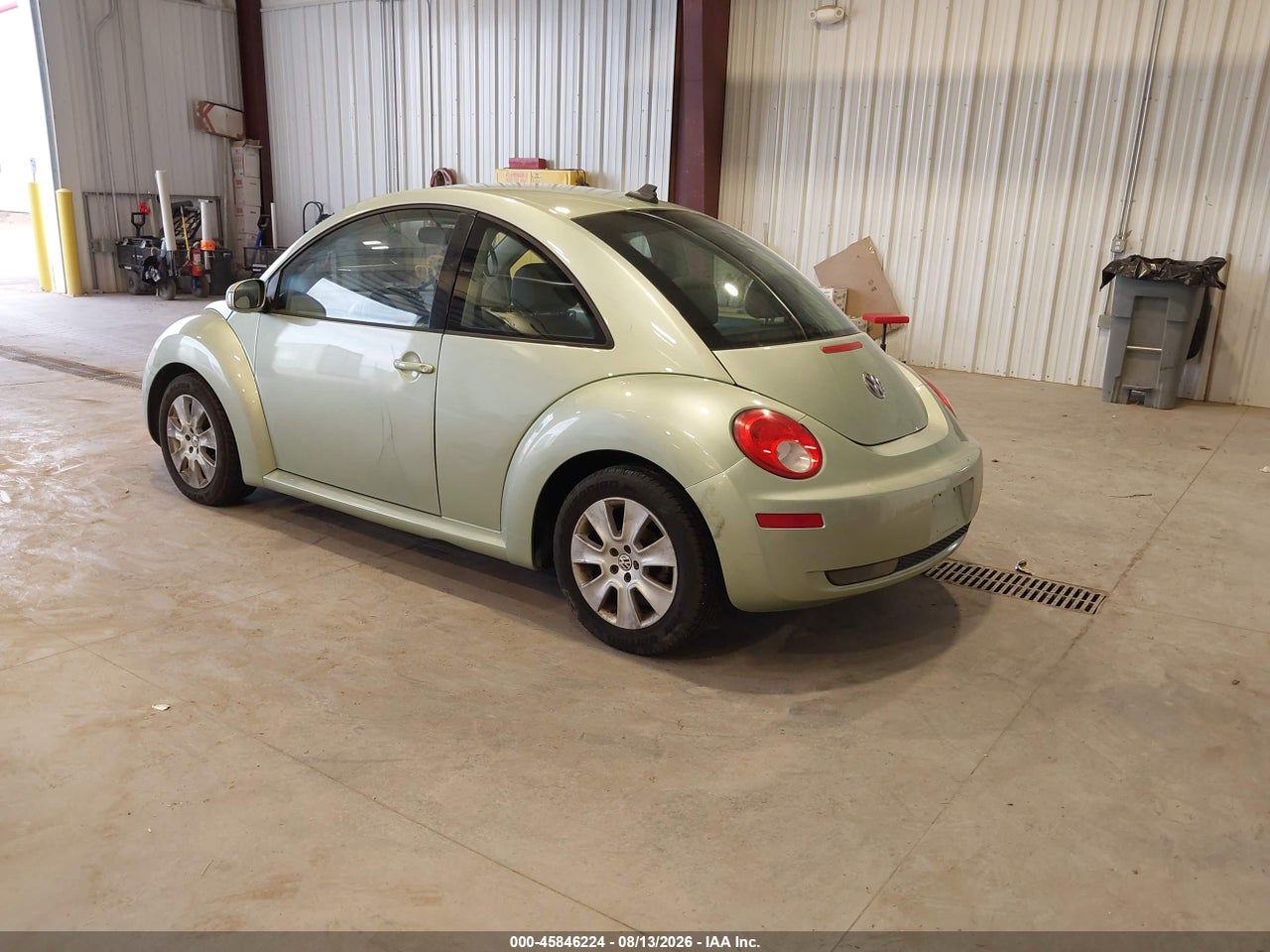 2009 VOLKSWAGEN NEW BEETLE 2.5L · 3/11