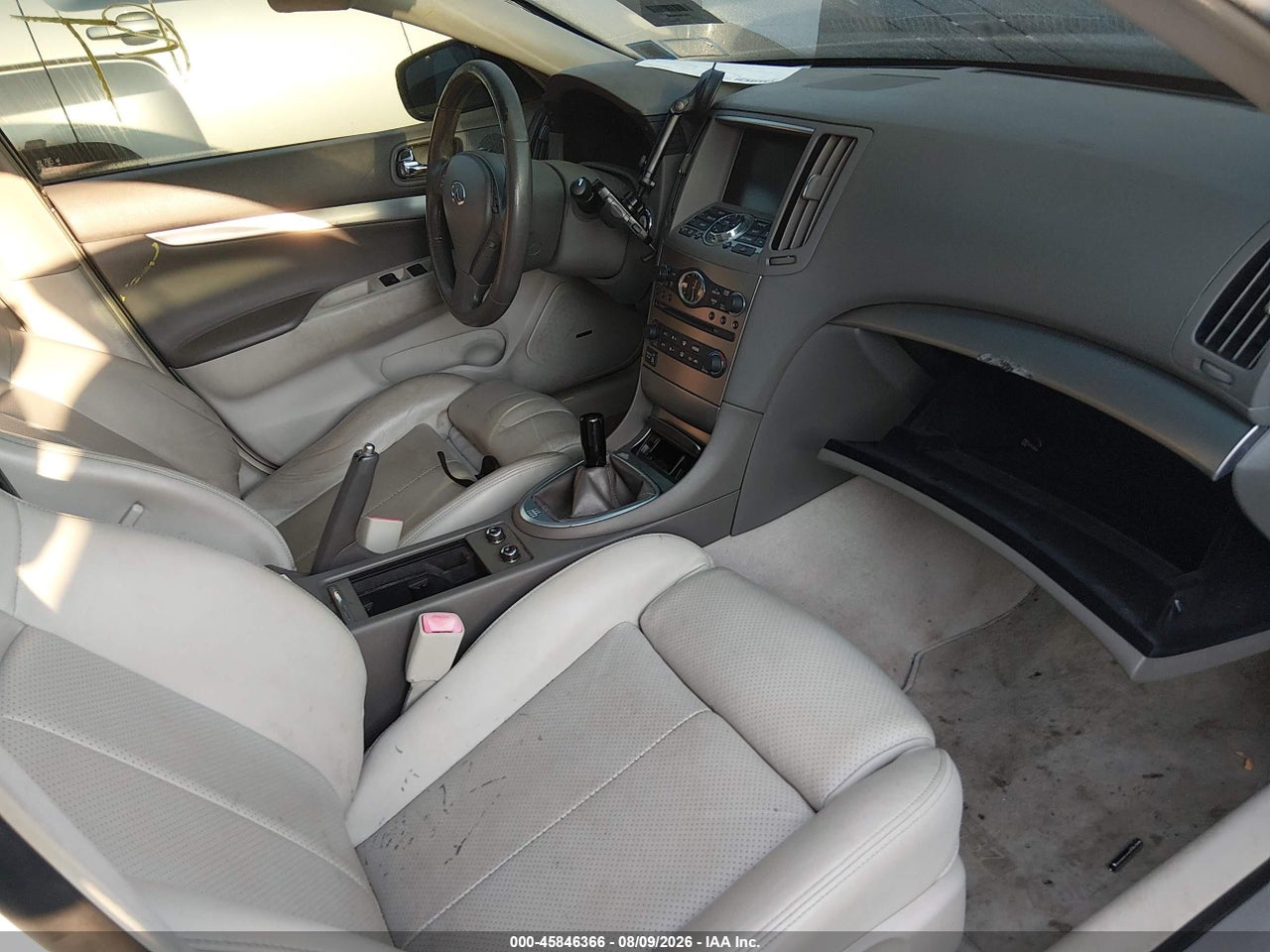 2011 INFINITI G37 SPORT · 5/10