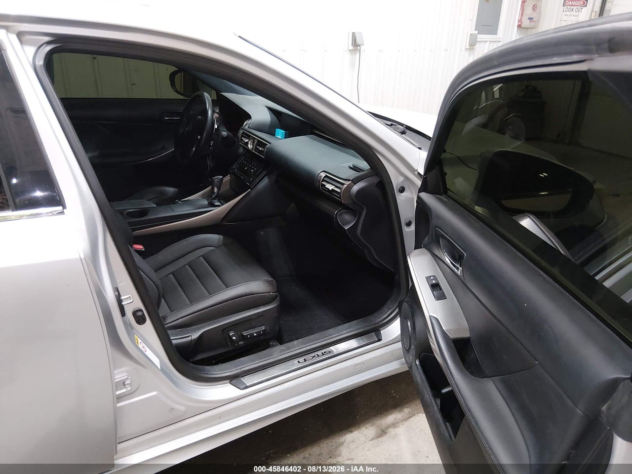 2014 LEXUS IS 250 · 5/11