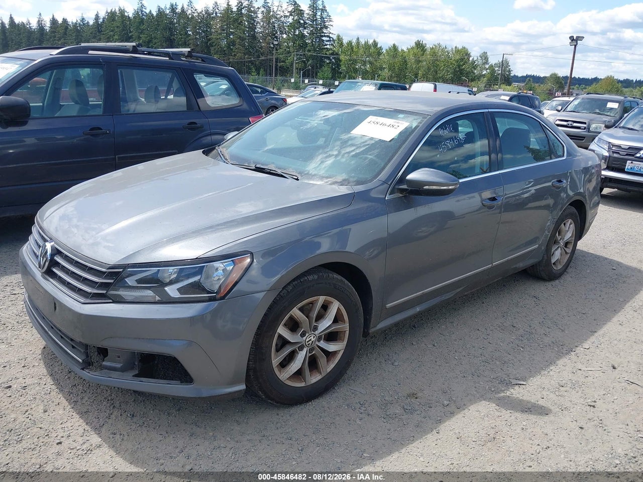 2016 VOLKSWAGEN PASSAT 1.8T S · 2/11