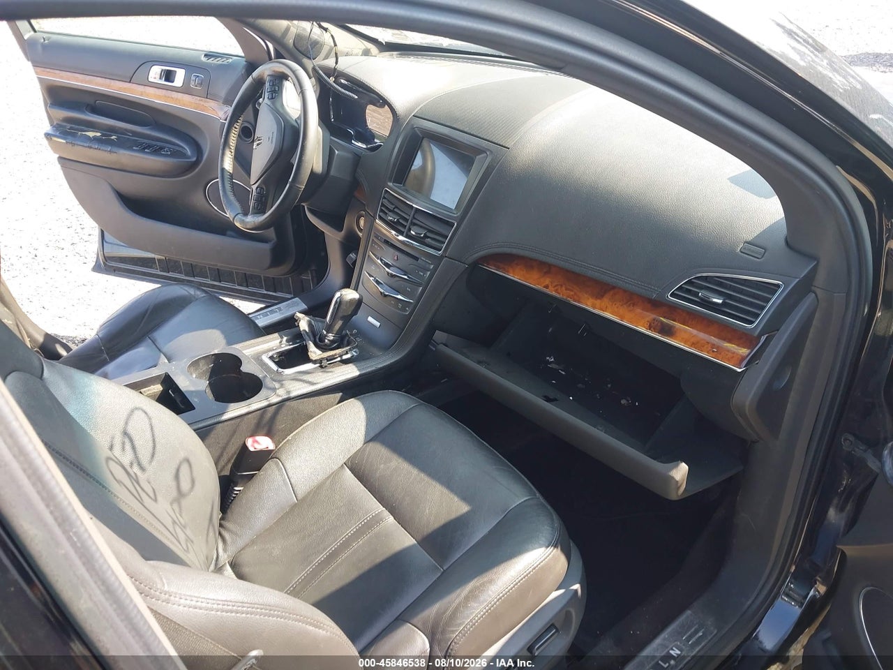 2LMHJ5NK2JB****** · 2018 LINCOLN MKT LIVERY · 5/10