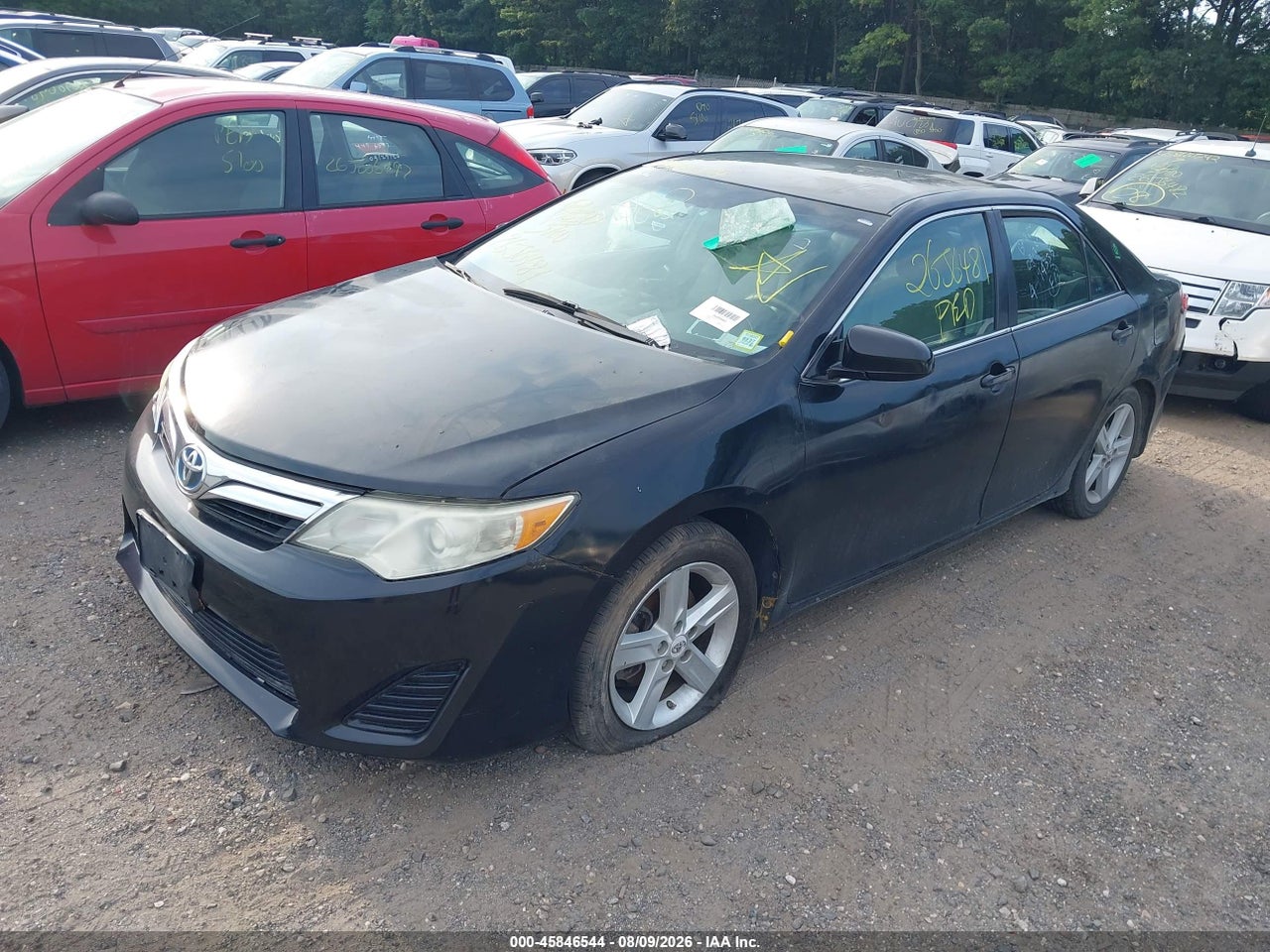 2012 TOYOTA CAMRY HYBRID LE · 2/10