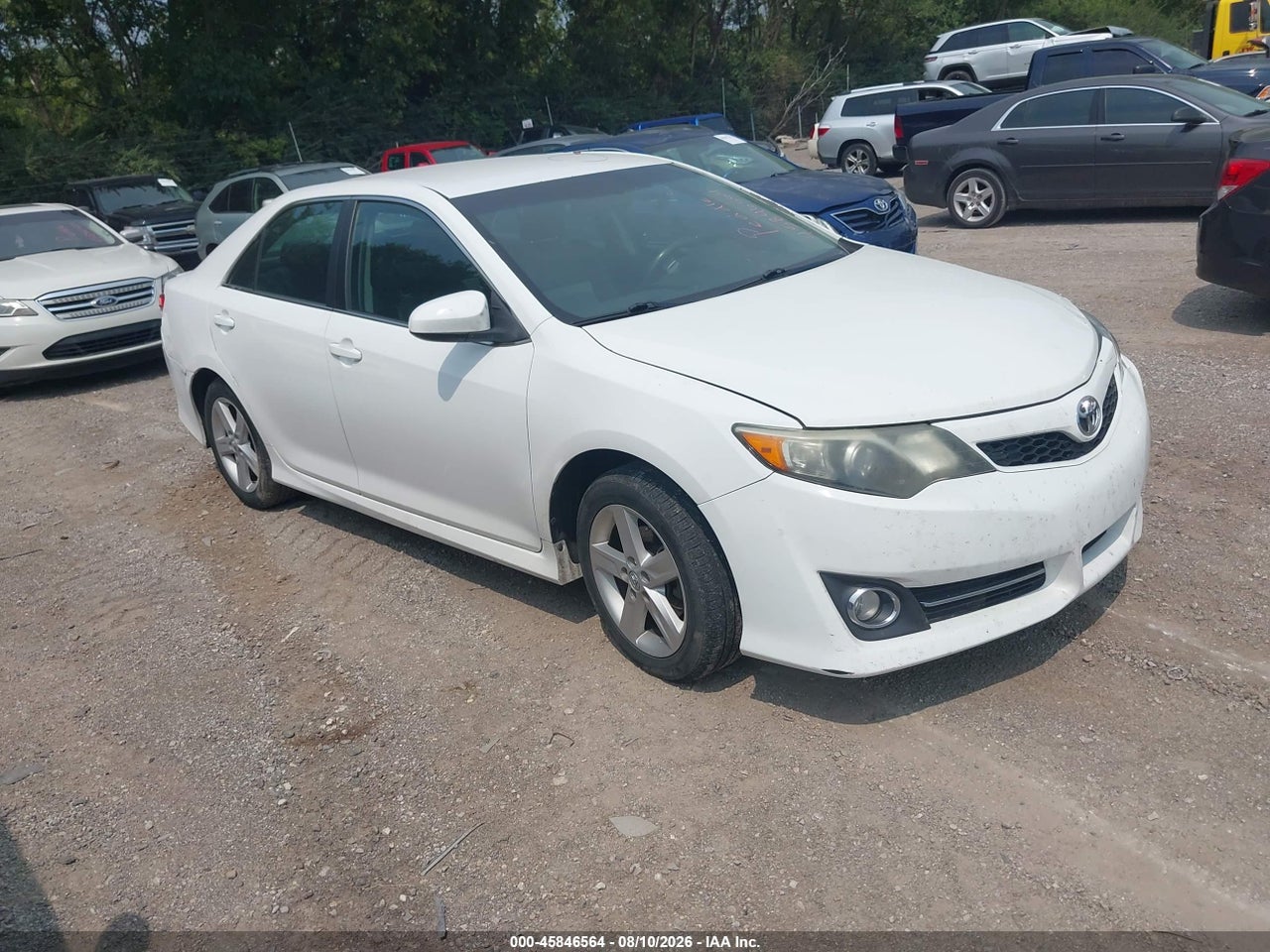 4T1BF1FK5EU****** · 2014 TOYOTA CAMRY SE