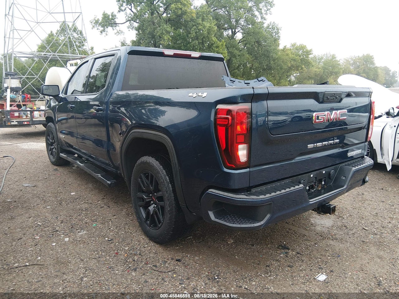 2022 GMC SIERRA 1500 LIMITED 4WD  SHORT BOX ELEVATION WITH 3VL · 3/11