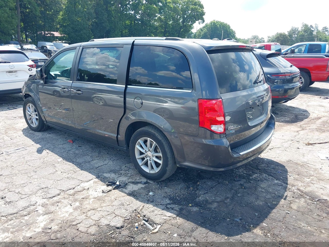 2020 DODGE GRAND CARAVAN SXT · 3/11