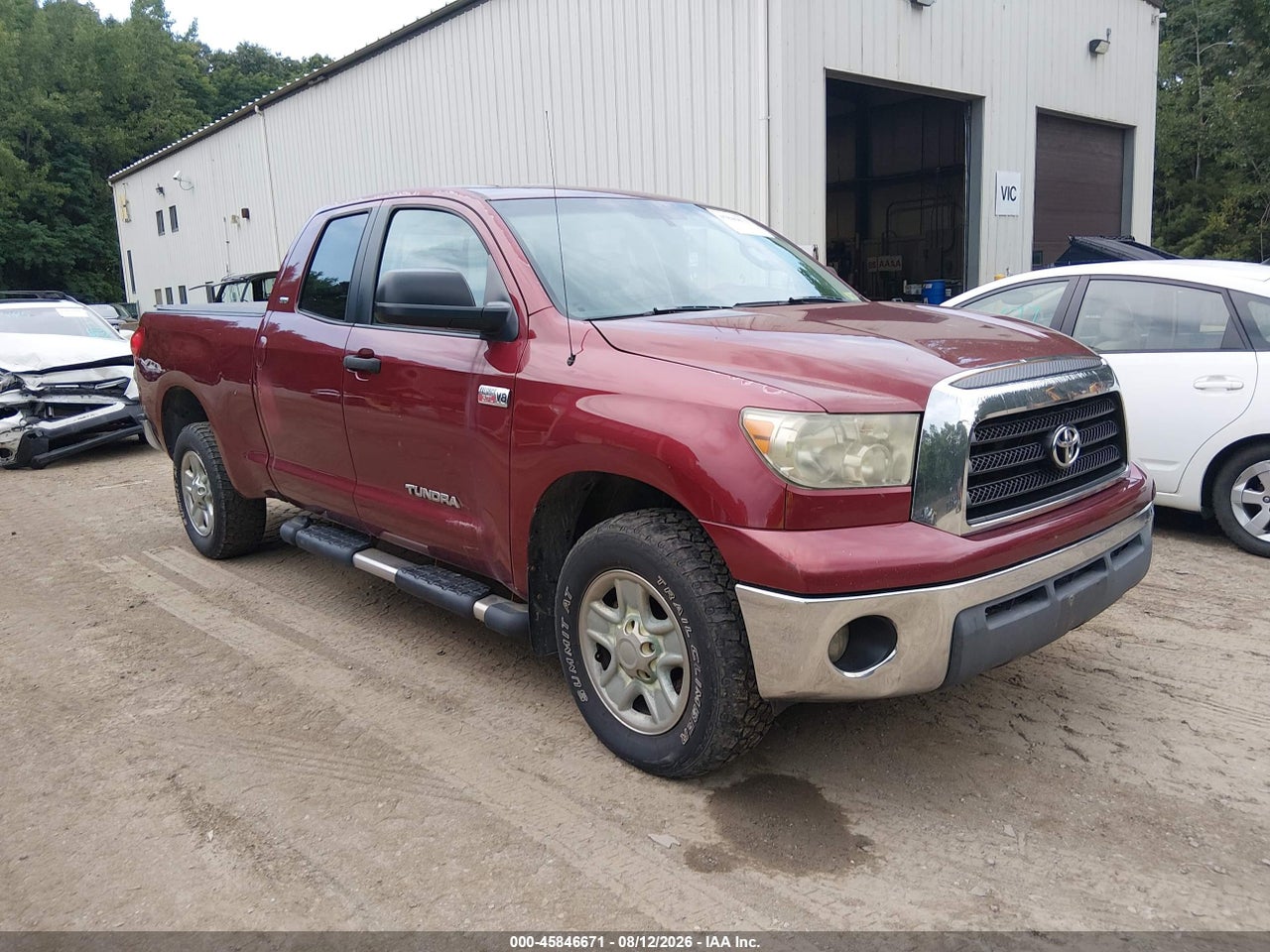 5TBBV54118S****** · 2008 TOYOTA TUNDRA SR5 5.7L V8