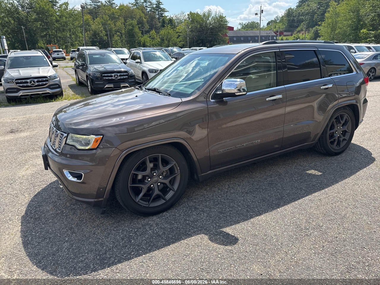 2017 JEEP GRAND CHEROKEE OVERLAND · 2/10