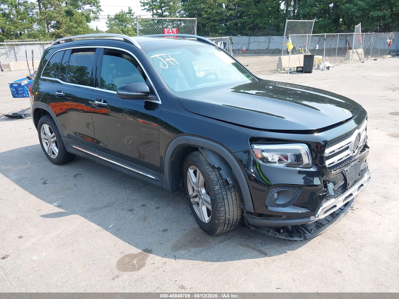 W1N4M4HB2MW****** · 2021 MERCEDES-BENZ GLB 250 4MATIC