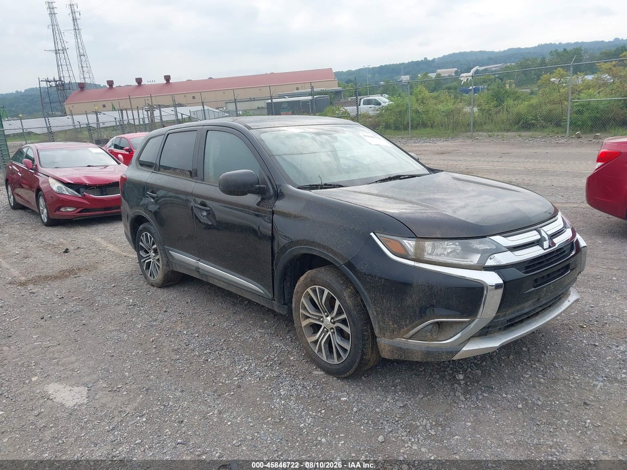 JA4AZ3A30JZ****** · 2018 MITSUBISHI OUTLANDER ES