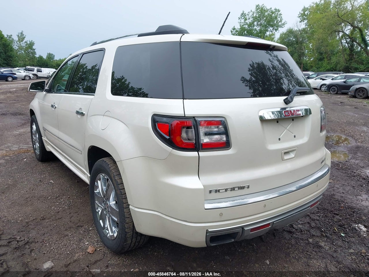 2015 GMC ACADIA DENALI · 3/10