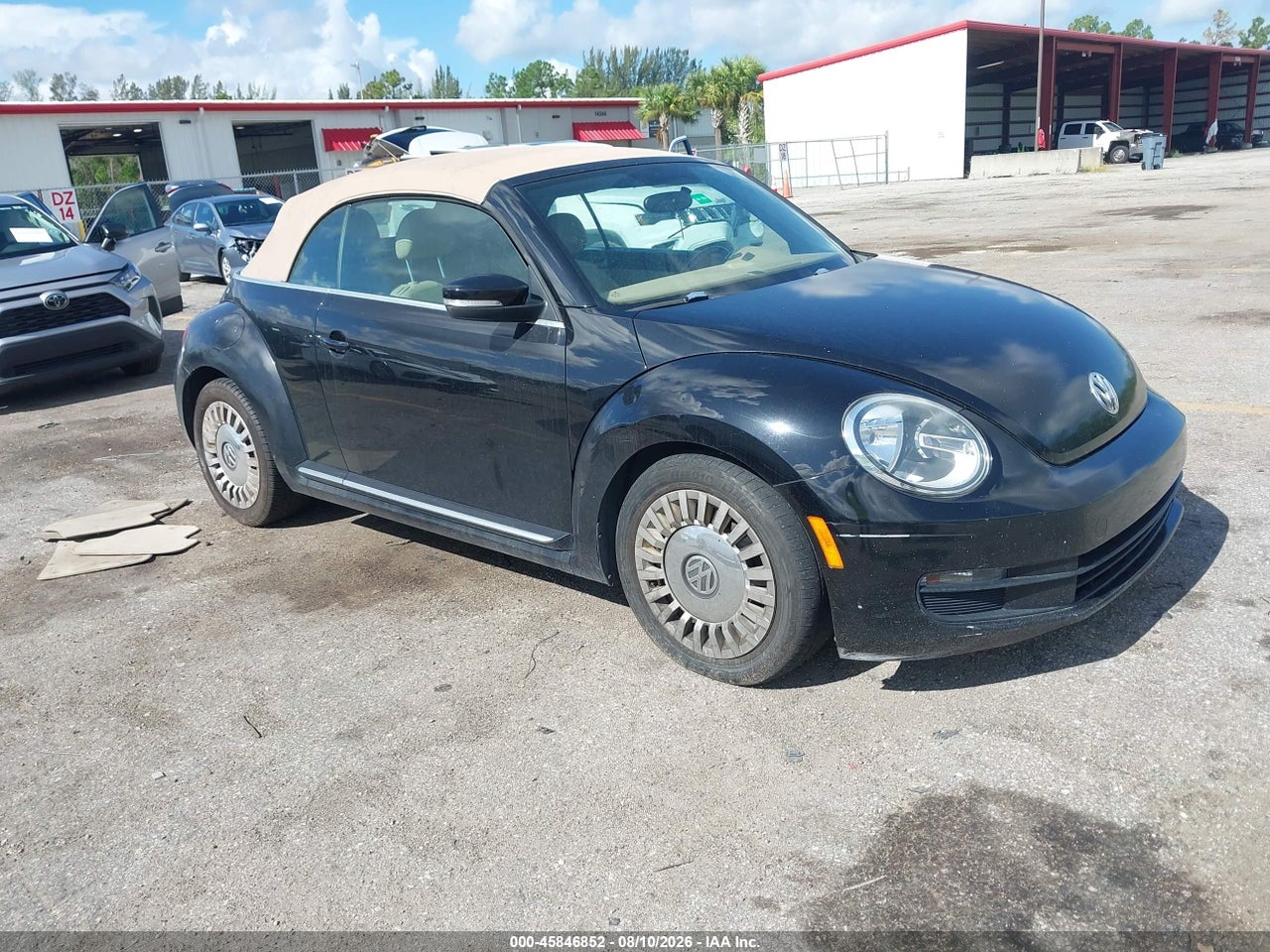 3VW5P7AT9EM****** · 2014 VOLKSWAGEN BEETLE 2.5L