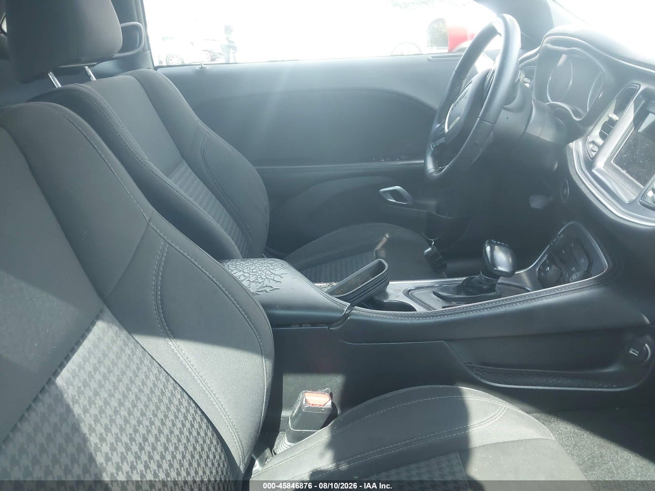 2018 DODGE CHALLENGER SXT · 5/11
