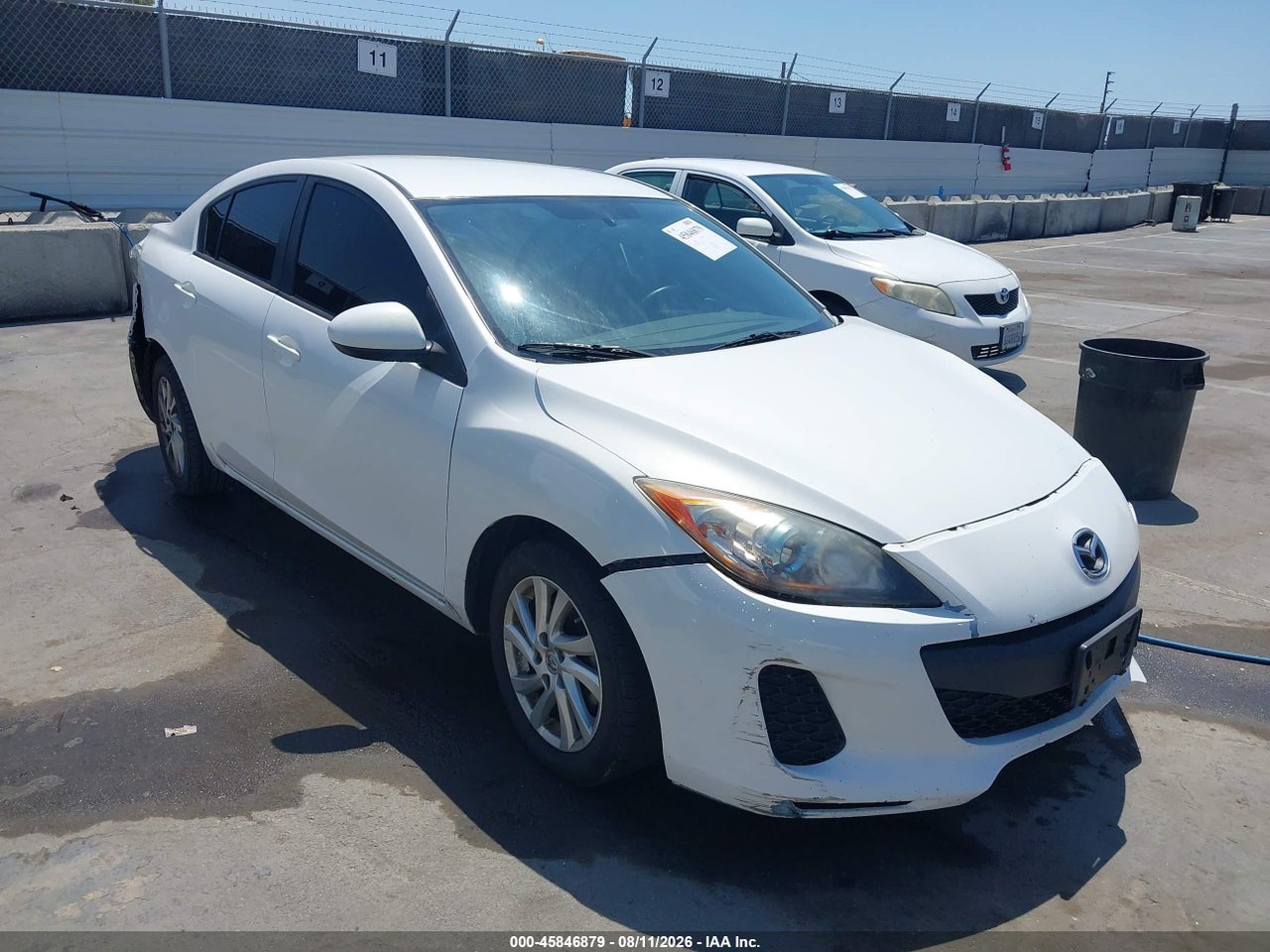 JM1BL1V89C1****** · 2012 MAZDA MAZDA3 I TOURING